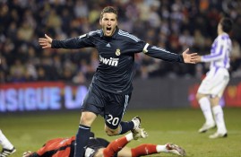 多米体育网址-赛点之战全运会前瞻：内马尔伤情更新，拜仁慕尼黑冲击零封纪录